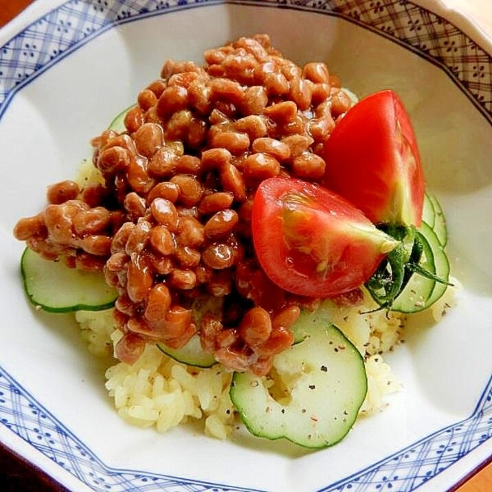 5分!?カレーご飯風に❤夏の恵み❤ヘルシー納豆丼♪